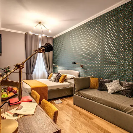 Tree Charme Parliament Boutique 3* רומא