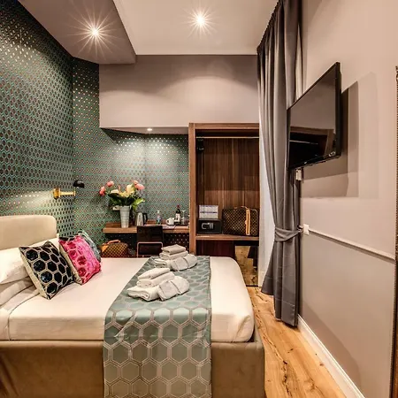 מלון Tree Charme Parliament Boutique 3*