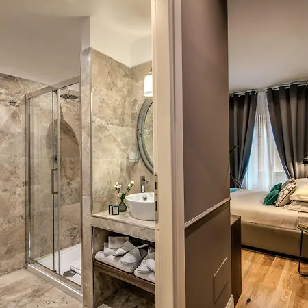 Tree Charme Parliament Boutique Отель Рим