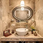 Hotel Tree Charme Parliament Boutique 3*