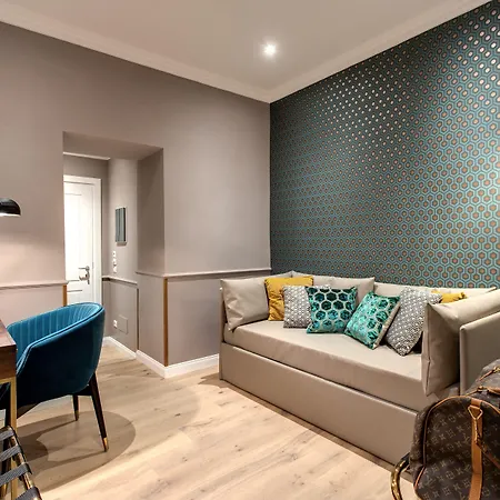Tree Charme Parliament Boutique 3*