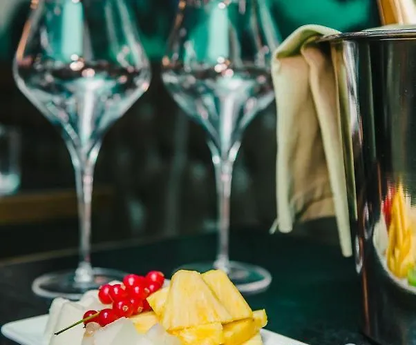 Tree Charme Parliament Boutique 3*