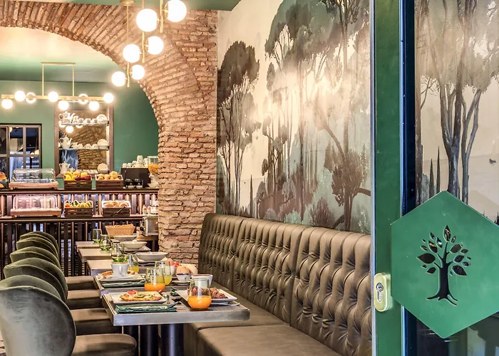 Tree Charme Parliament Boutique 호텔