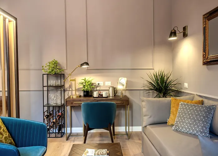 Tree Charme Parliament Boutique 3*