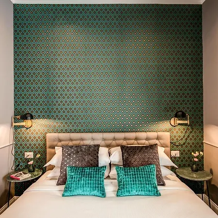 Tree Charme Parliament Boutique 3* Rom